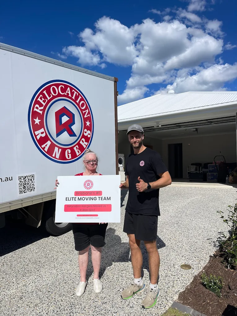 Relocation Rangers Brisbane crew loading boxes into the truck
