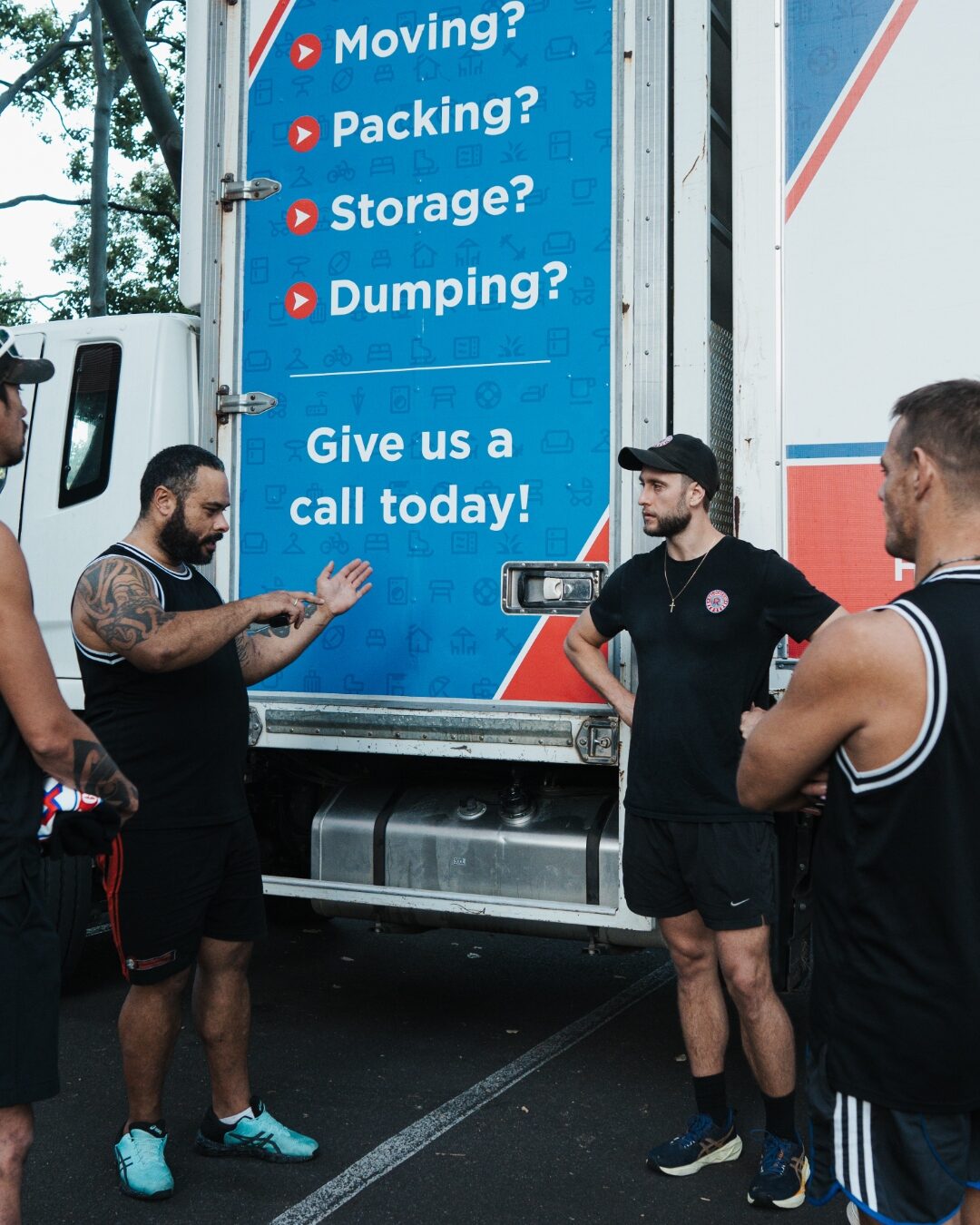 Brisbane removalists crew briefing before a move