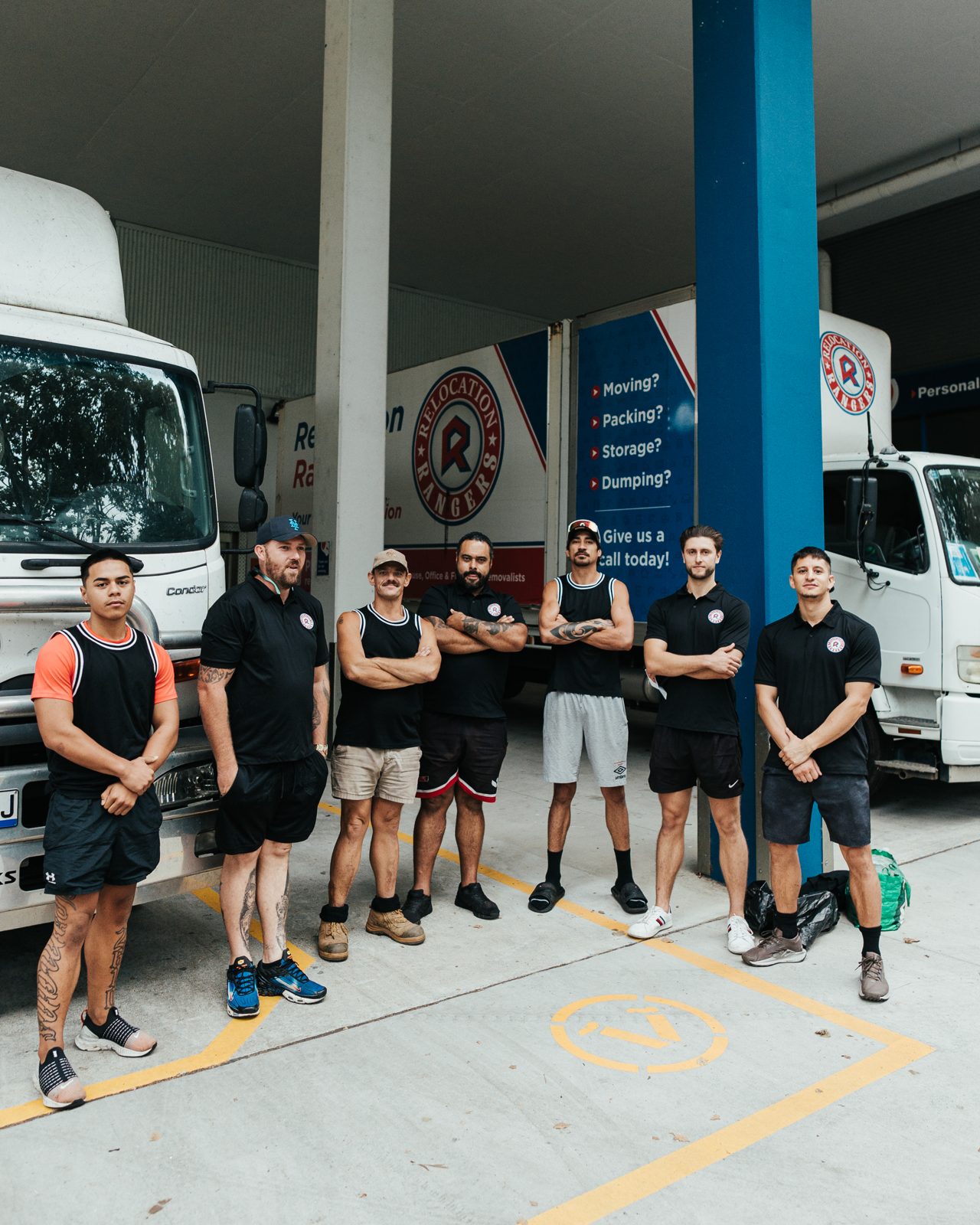 Brisbane–Newcastle, departing Mt Gravatt.